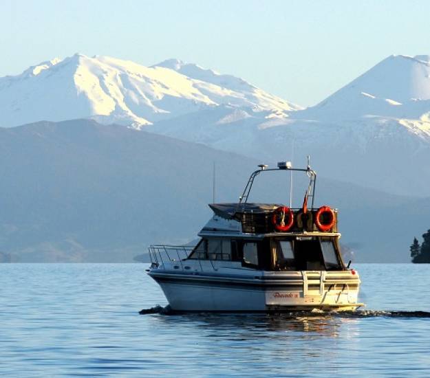 Fishing | Whakaipo Lodge| New Zealand