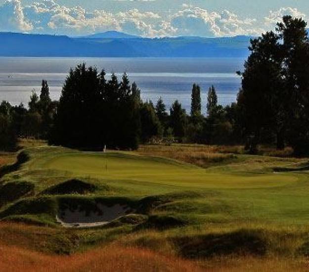 Golf | Whakaipo Lodge| New Zealand